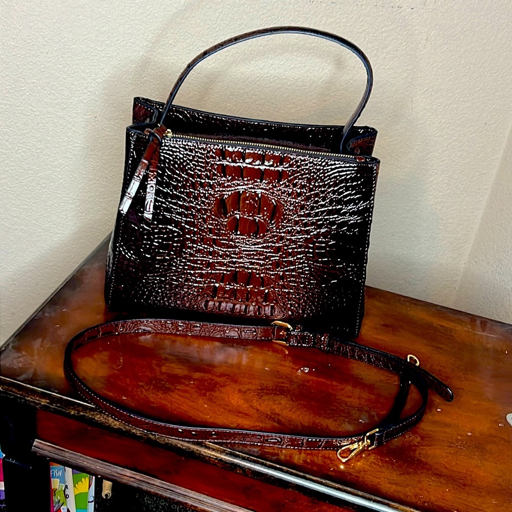 LOVELY CROC STYLE SHOULDER BAG!!
